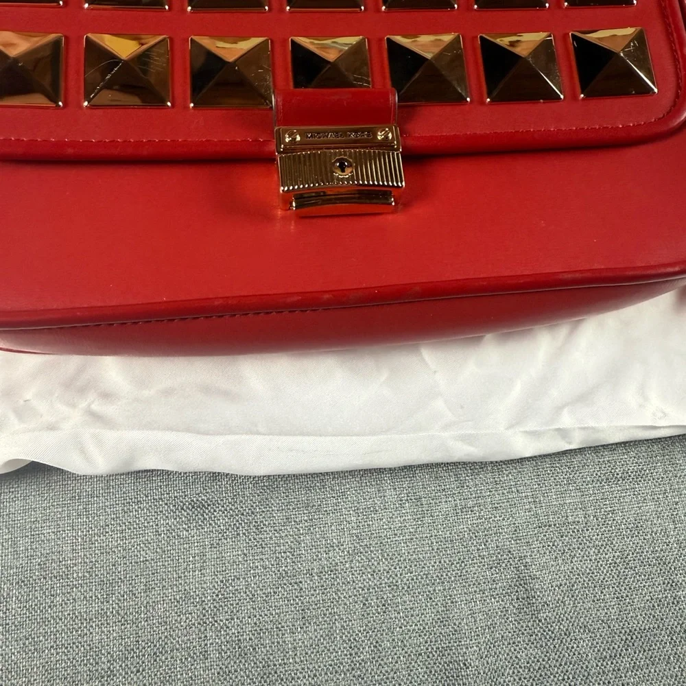 Michael Kors‎ Bradshaw Studded Leather Shoulder Bag - Picture 4 of 6